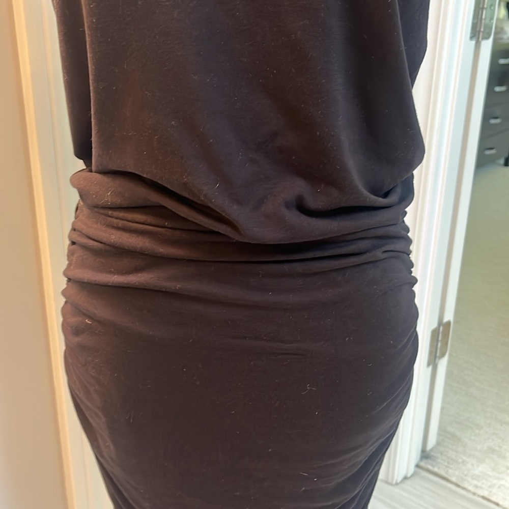 Athleta Small v neck rouched fitted black dress Size Small - Picture 9 of 9